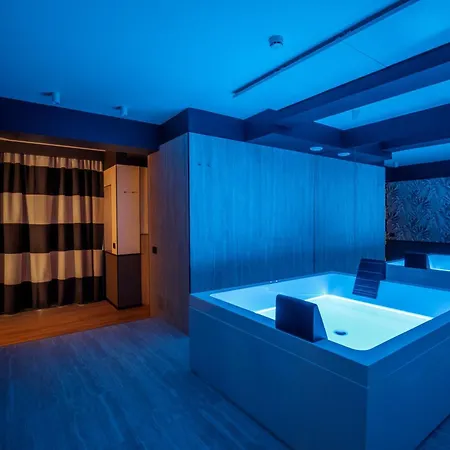 Domidea Hotel 4*