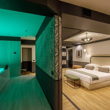 Domidea Hotel 4*