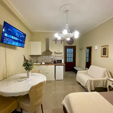 Guest house Barbi's Home- Colli Albani Rome