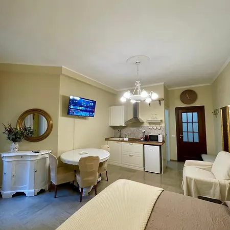Guest house Barbi's Home- Colli Albani *