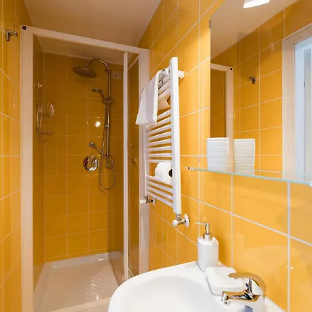 Barletta Vatican Guest house *