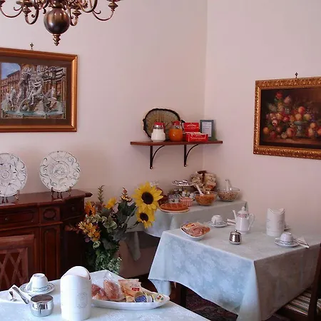 Frühstückspension San Michele A Porta Pia 3*