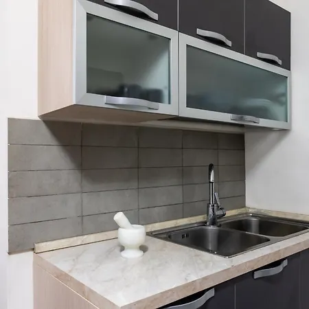Appartamento Suitte In San Giovanni Near Basilica - - Roma