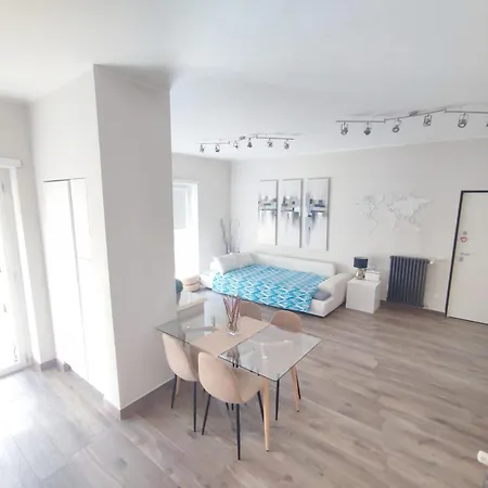 Апартаменты La Casa Del Sorriso Рим