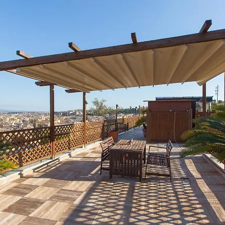 Panorama Penthouse By In