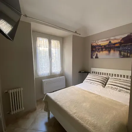 Vendégház Paradiso *