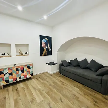 Boiardo Art House *
