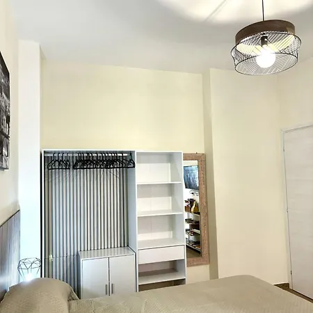 Дом отдыха Casa Blaserna Nel Cuore Dello Shopping A Marconi E Trastevere *
