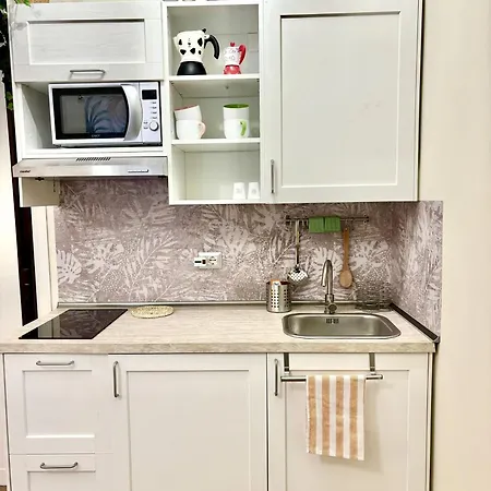 Casa Blaserna Nel Cuore Dello Shopping A Marconi E Trastevere Рим
