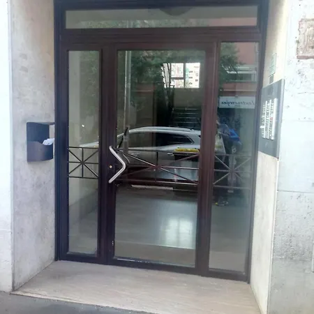 Casa Blaserna Nel Cuore Dello Shopping A Marconi E Trastevere *