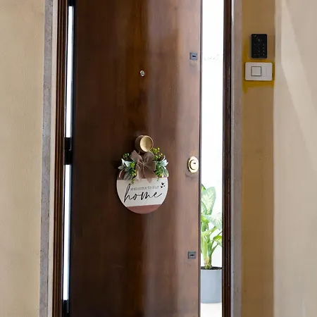 Apartment Cocoon House