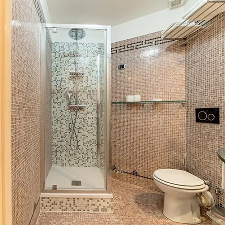 Bed & Breakfast Downtown Luxury - Termini Train Station Rome