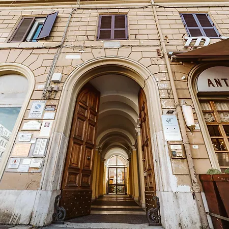 Bed & Breakfast Downtown Luxury - Termini Train Station
