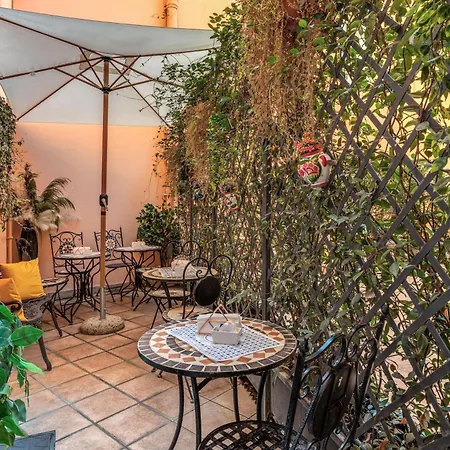Opera Pinciana Bed & Breakfast 2*