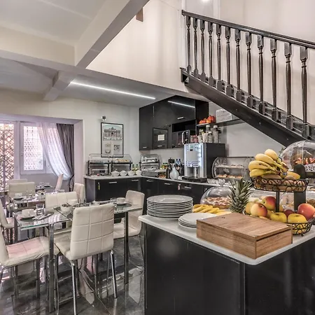 Bed & Breakfast Opera Pinciana