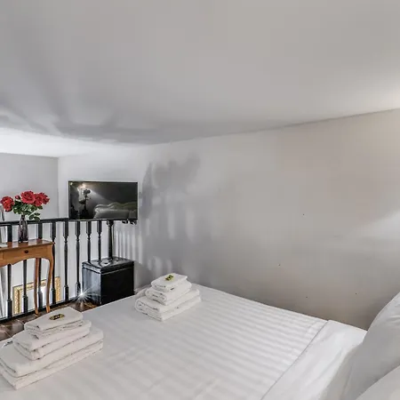 Bed & Breakfast Opera Pinciana 2*