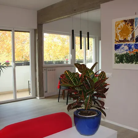 The Auditorium Apartment *