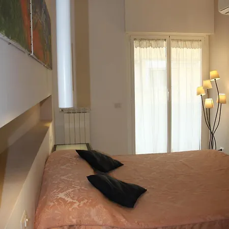 The Auditorium Apartment *