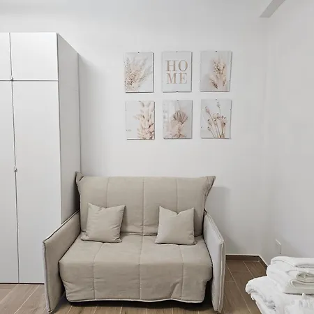 Cocoon House Apartment