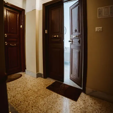 Michelangelo Luxury - Colosseo - Wifi Guest house Rome