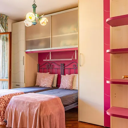 - Essential Apartment