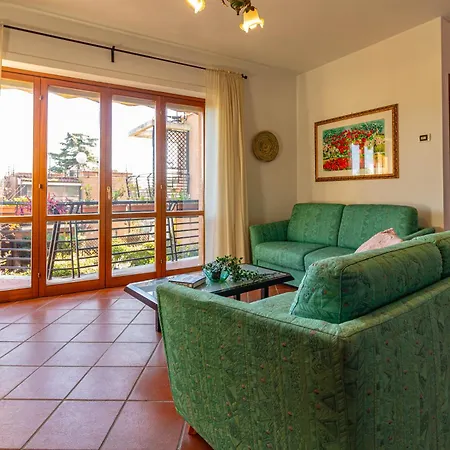 Apartment - Essential Rome