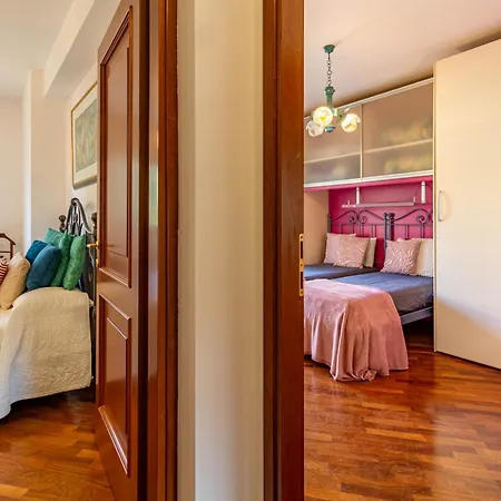 Apartment - Essential