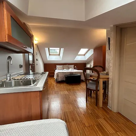 Aurelia Garden Gold 2* Řím