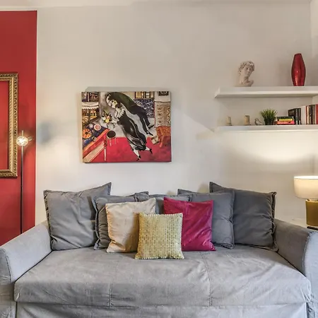 Aweshomeitaly - Spagna Glamour Life Penthouse Apartment