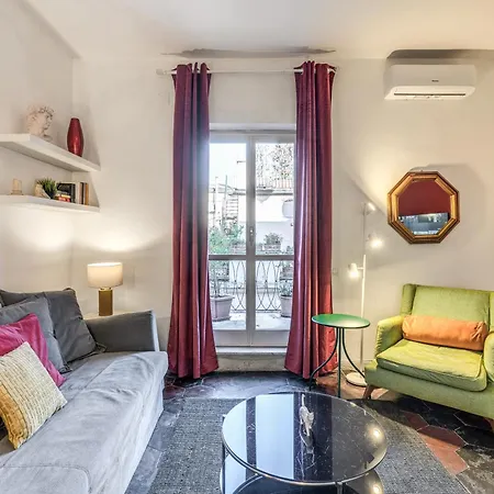 Aweshomeitaly - Spagna Glamour Life Penthouse Apartment *