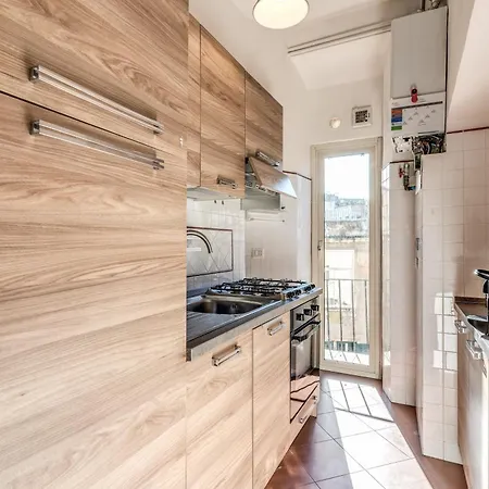 Apartment Aweshomeitaly - Spagna Glamour Life Penthouse Rome