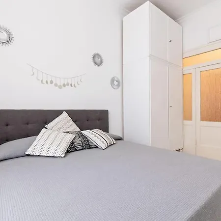 Apartment Piramide *