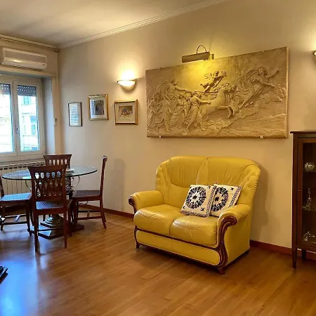 Apartment Luxury Emy