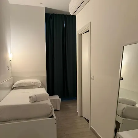 Relais Merulana 2*