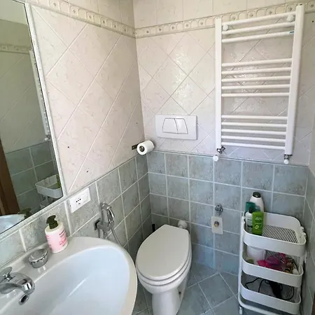 Bed Bike Breakfast Piramide Apartment