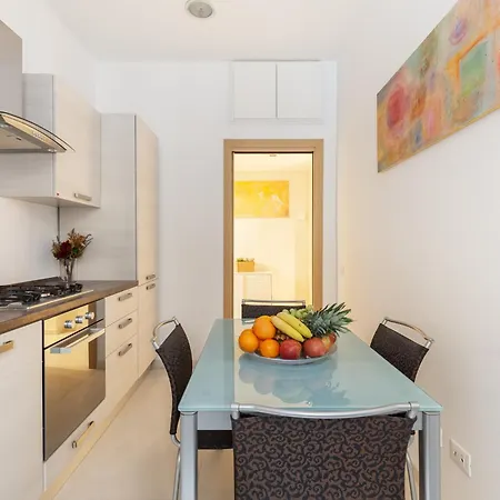 Apartment Hostly-the Happya Charme Rome