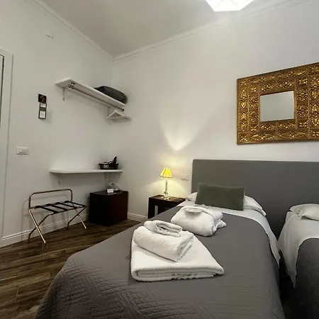 Comfort Astoria Palace Bed & Breakfast 3*