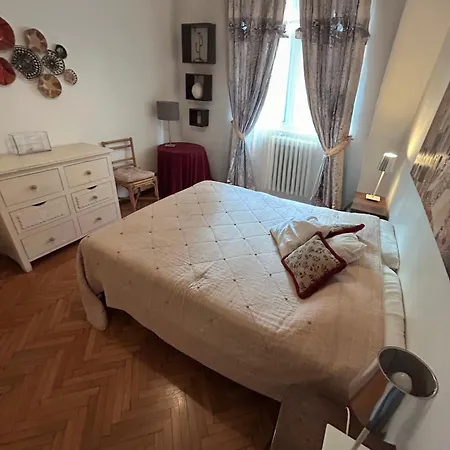 Apartment Realty Company Trevi *