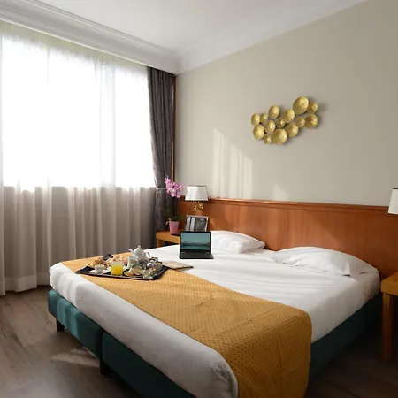 Otel The Brand Roma