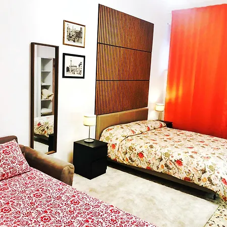 Cinecitta Corner Apartment *