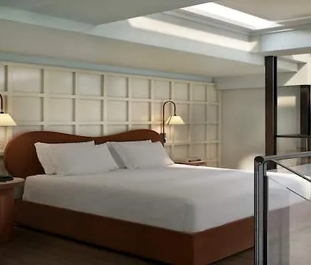 The Spring House Vatican, Tapestry Collection By Hilton 罗马