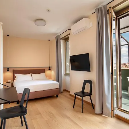 Colosseum Hotel