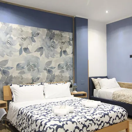 Helle Hus - 200m From Piazza Bologna Metro And 10 Minutes From The Colosseum Pensión