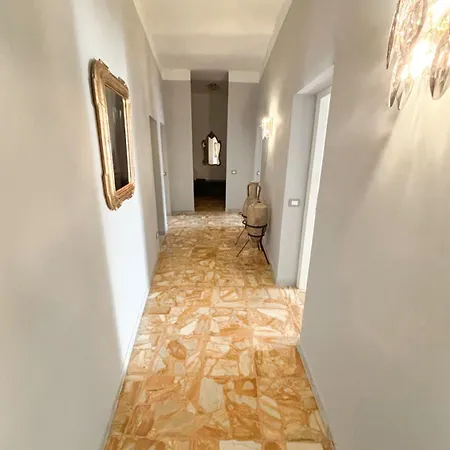 Attico Mugnai - Stylish Penthhouse In Apartment Rome