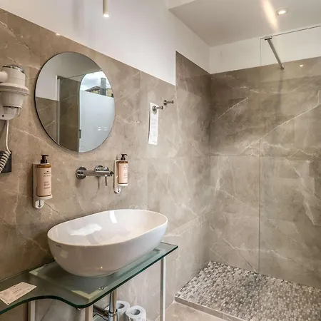 Hotel Mercure Centro Termini 4*