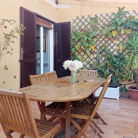 4bnb - Navona Rooftop Apartment *