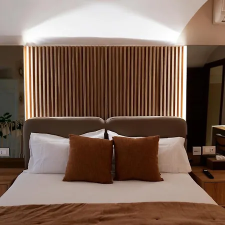 Heysuite Classic - Luxury House - Navona Guest house *