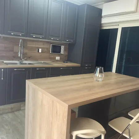 Lodi Apartmanhotel Róma