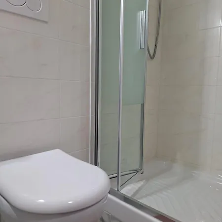 Casa Fanti 57 Ostello