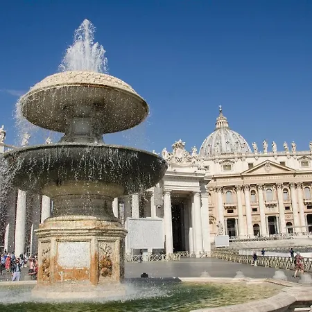 Apartment Lovely 5 Min Walk To Saint Peter Basilica Rome
